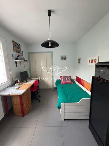 MAISON T6 AVEC PISCINE