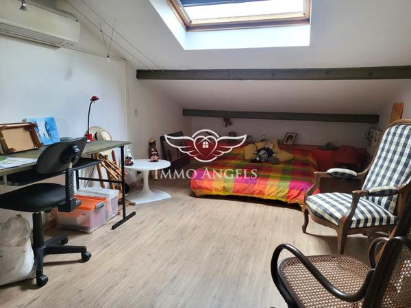 MAISON T6 AVEC PISCINE