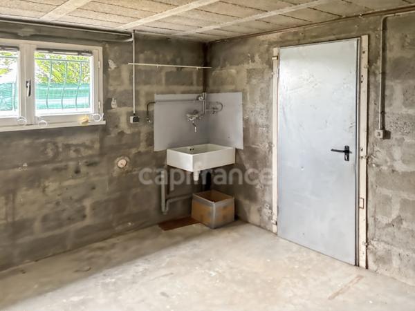 LE MANS Quartier Bellevue Maison sur sous sol 4 chambres