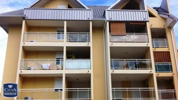Appartement à louer 2 pièces 50.16m² Sainte-Marie (97438)