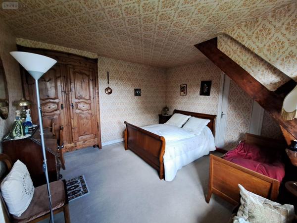 Maison de maître à vendre à Le Mans dans la Sarthe (72000), ref : 079/1918