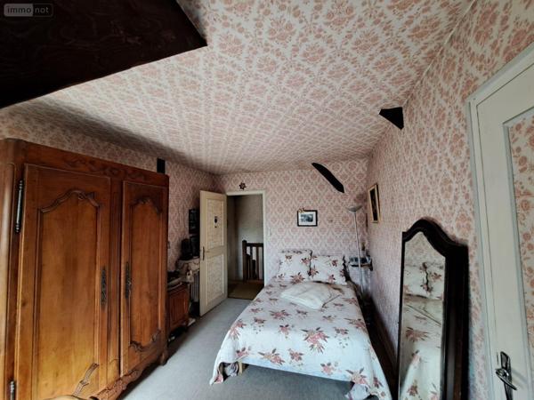 Maison de maître à vendre à Le Mans dans la Sarthe (72000), ref : 079/1918