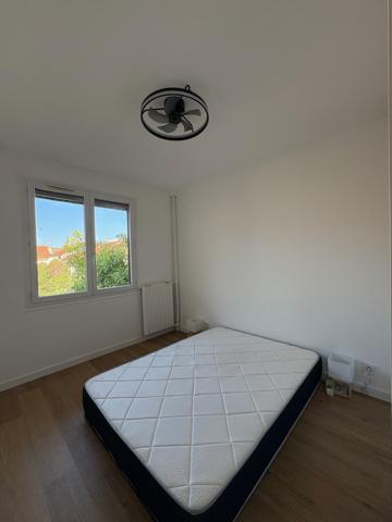 Refait à neuf TYPE 3 avec place de parkig et grande cave