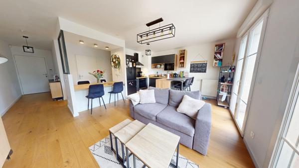 VILLEMOMBLE - Appartement T3 avec Jardin et Terrasses de 100m²