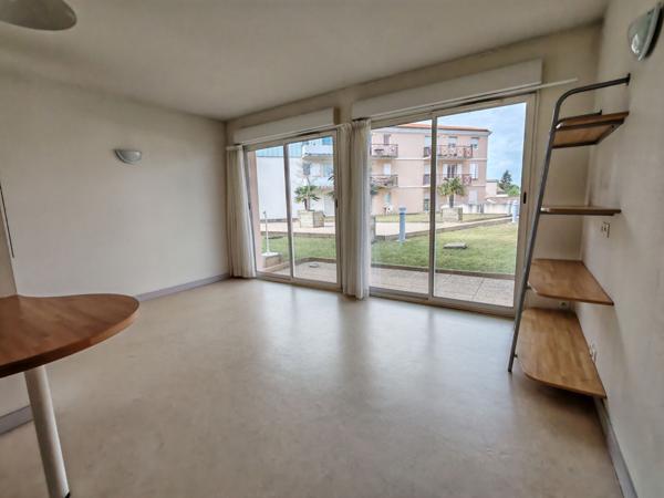 Appartement 2 pièces à louer Rochefort - 17300 / Réf: 1698