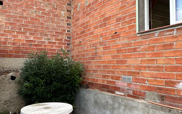 Maison à vendre    2 pièces •  Malviès