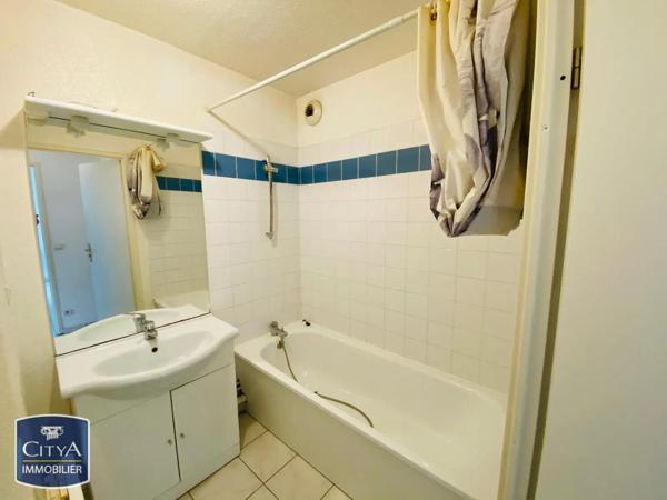 Appartement à louer 2 pièces 48.35m²