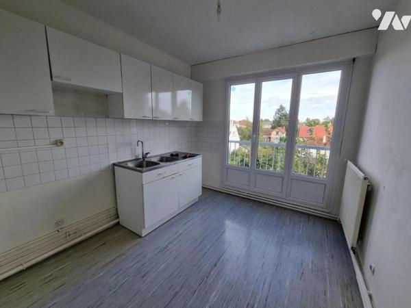 MONTARGIS 45200 - Appartement 70m² T3 avec balcon
