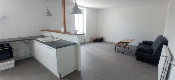 LOCATION APPARTEMENT F1 STUDIO MONTLUCON Montlucon