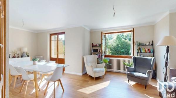 Maison à vendre 5 pièces 149 m² Saint-Julien-en-Genevois