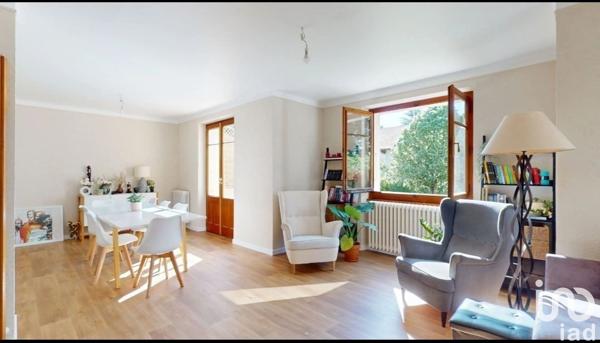 Maison à vendre 5 pièces 149 m² Saint-Julien-en-Genevois