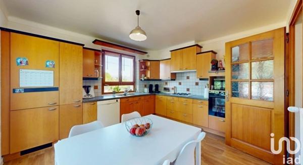 Maison à vendre 5 pièces 149 m² Saint-Julien-en-Genevois