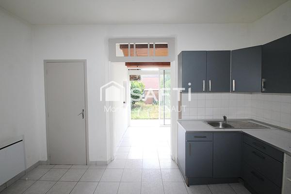 Maison rénovée – 3 chambres – Jardin