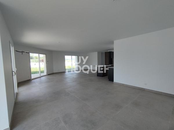 Maison Saint Martin Petit 6 pièce(s) 124.53 m2