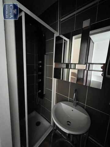Location appartement Poitiers (86000) 1 pièce 12.7m²
