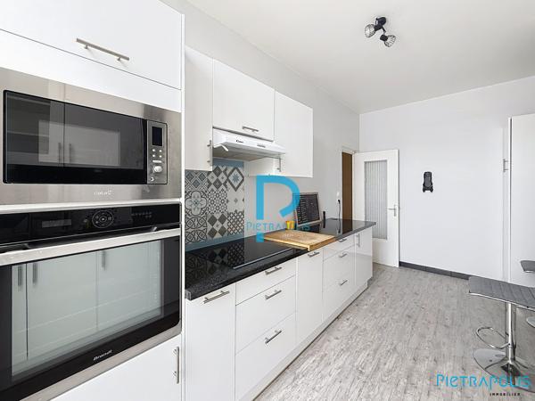 CENTRE DE TARARE APPARTEMENT 96 m2