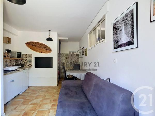 Maison à vendre  6 pièces - 197,18 m 2   CREPY EN VALOIS  - 60