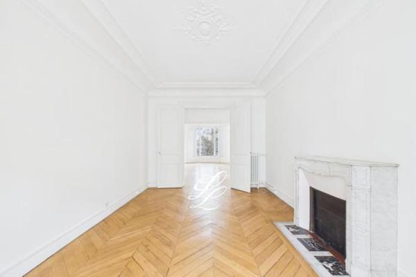 Vente - Appartement 4 pièces 91 m 2 Paris (75016)