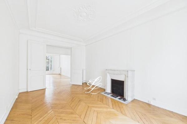 Vente - Appartement 4 pièces 91 m 2 Paris (75016)