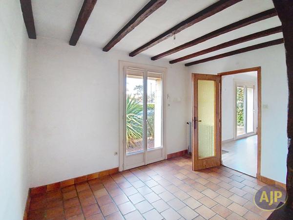 Vente maison La Roche Sur Yon : 191 000 € - AJP Immobilier La Roche-sur-Yon