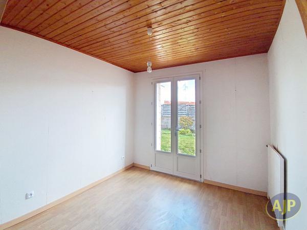 Vente maison La Roche Sur Yon : 191 000 € - AJP Immobilier La Roche-sur-Yon