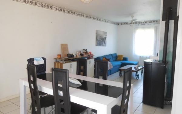 Maison à vendre    4 pièces •  Saint-Yrieix-la-Perche