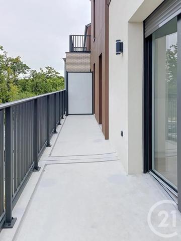 Appartement F3 à vendre  3 pièces - 62,67 m 2   COMPIEGNE  - 60
