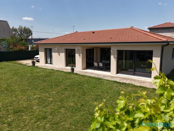 Propriété contemporaine, entre élégance et lumière