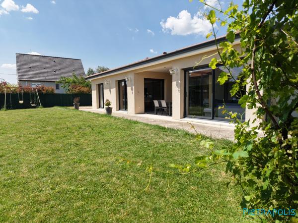 Propriété contemporaine, entre élégance et lumière