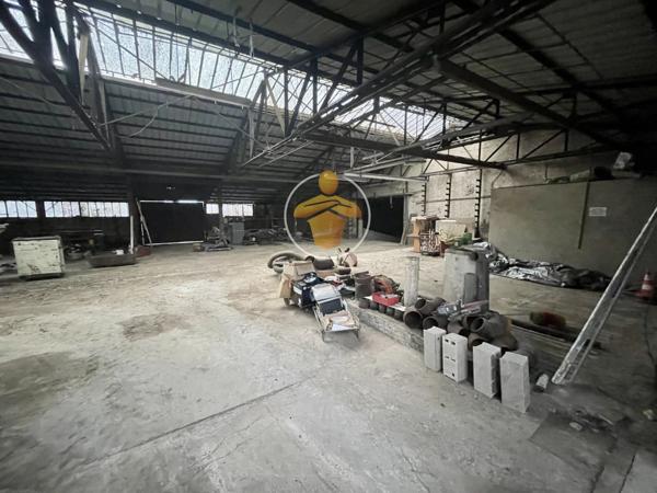 Vente Local industriel 5 pièces 2190 m2 à Aulnois-sous-Laon