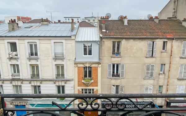 Appartement à vendre    2 pièces • 28 m2 Saint-Denis