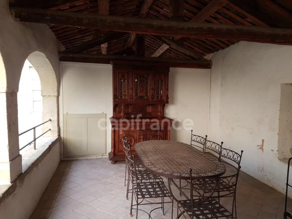 Élégance patrimoniale, art de vivre Maison Bolléne (84)