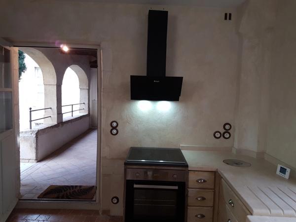 Élégance patrimoniale, art de vivre Maison Bolléne (84)