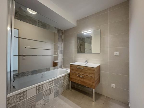 Mandelieu-la-Napoule (06210) Mandelieu, Quartier Cottage, résidence de 8 appartements de 2023, T4 en duplex dernier étage 2 grandes terrass