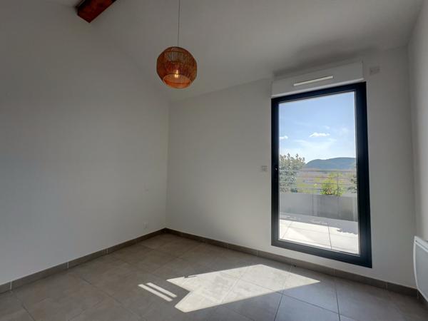 Mandelieu-la-Napoule (06210) Mandelieu, Quartier Cottage, résidence de 8 appartements de 2023, T4 en duplex dernier étage 2 grandes terrass