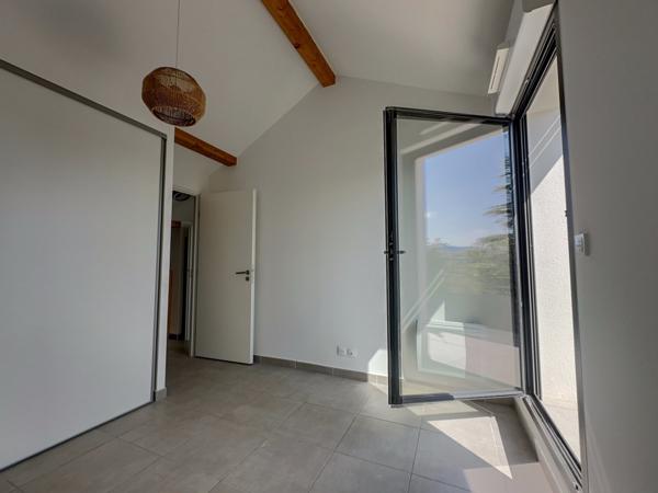 Mandelieu-la-Napoule (06210) Mandelieu, Quartier Cottage, résidence de 8 appartements de 2023, T4 en duplex dernier étage 2 grandes terrass