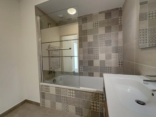 Mandelieu-la-Napoule (06210) Mandelieu, Quartier Cottage, résidence de 8 appartements de 2023, T4 en duplex dernier étage 2 grandes terrass