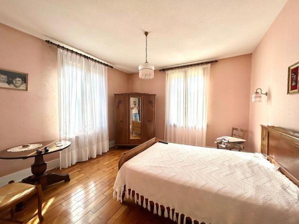 Maison à RUFFEY-SUR-SEILLE, 39140 - 4 pièces 130m²