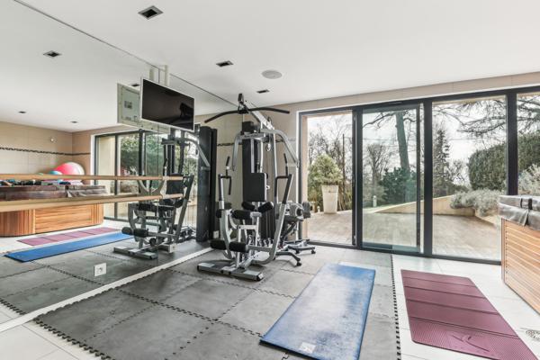 Vente Maison de luxe Rueil-Malmaison 12 Pièces 486 m²