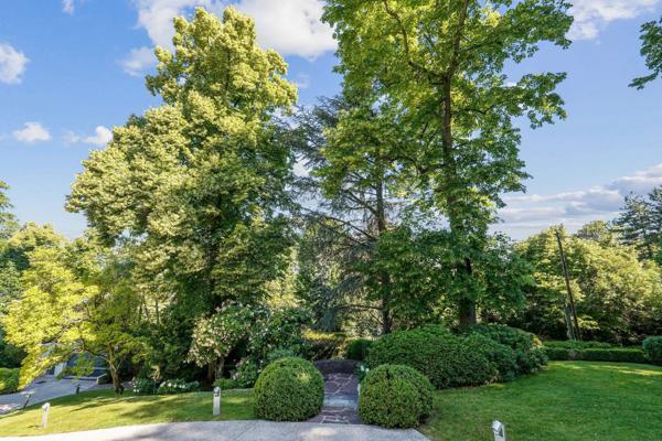 Vente Maison de luxe Rueil-Malmaison 12 Pièces 486 m²