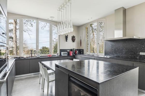 Vente Maison de luxe Rueil-Malmaison 12 Pièces 486 m²