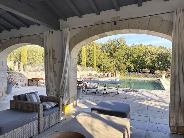 Vente Maison de luxe Uzès 8 Pièces 330 m²