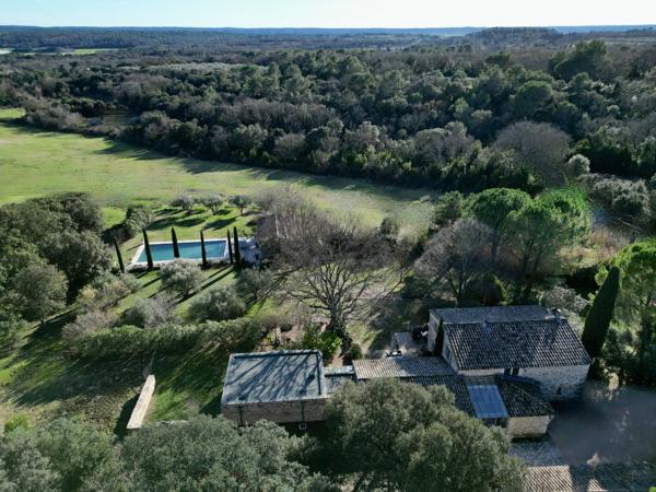 Vente Maison de luxe Uzès 8 Pièces 330 m²