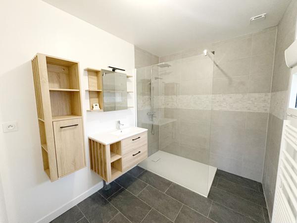 Maison Sains en Amiénois 6 pièce(s) 143 m2