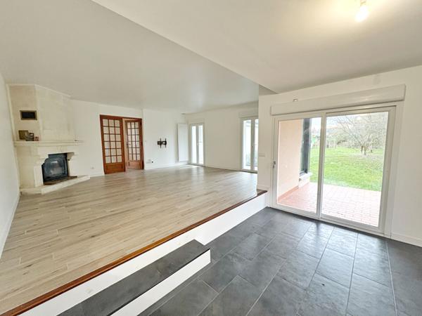 Maison Sains en Amiénois 6 pièce(s) 143 m2