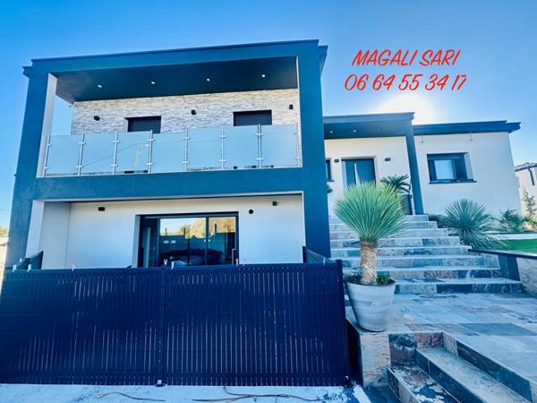 Villa Salindres 8 pièce(s) 185 m2 + Piscine  Pool House