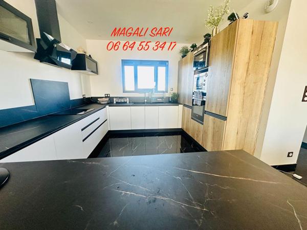 Villa Salindres 8 pièce(s) 185 m2 + Piscine  Pool House