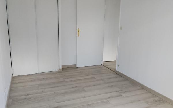 Appartement à louer    3 pièces •  Massy