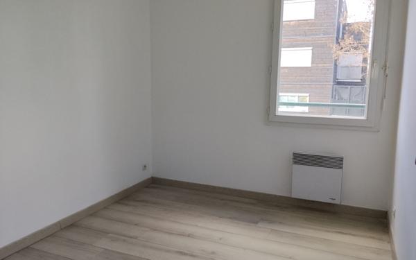 Appartement à louer    3 pièces •  Massy