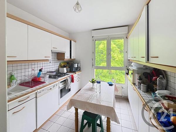 Appartement F5 à vendre  5 pièces - 109 m 2   AUXERRE  - 89